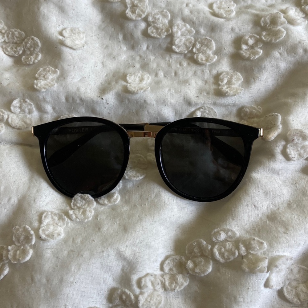 black glasses
